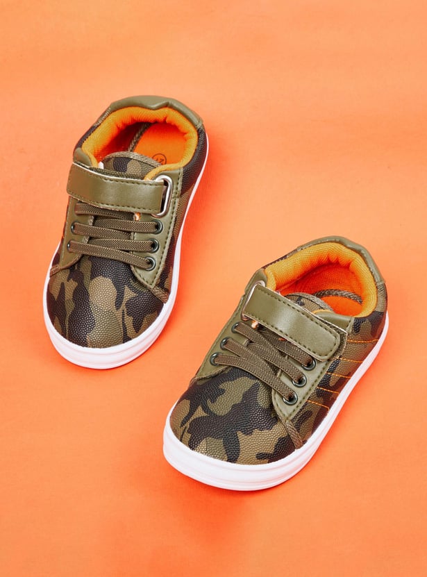 Boys Camouflage Velcro Shoes