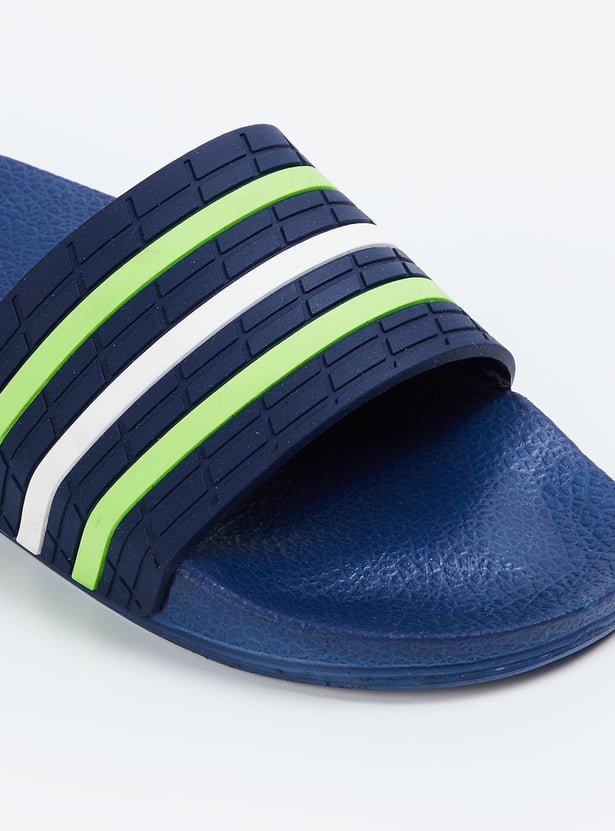 Boys Textured Sliders