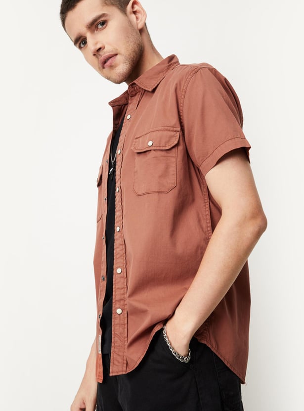 Men Solid Garment Dyed Slim Fit Shirt