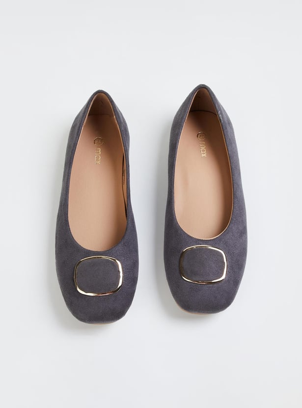 Women Textured Slip-on Ballerinas