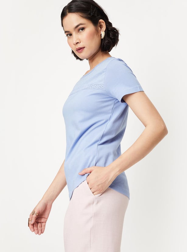 Women Embroidered Knit Top