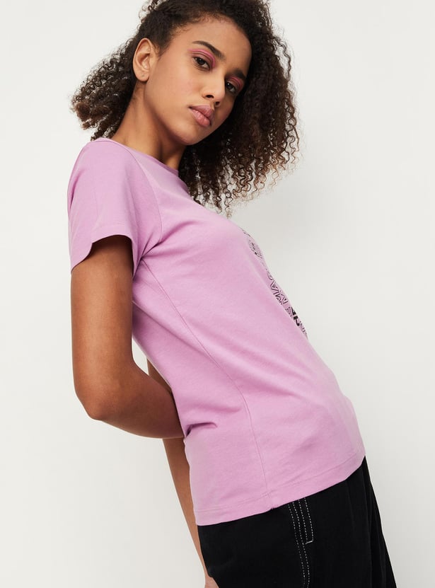 Women Round Neck Graphic T-shirt