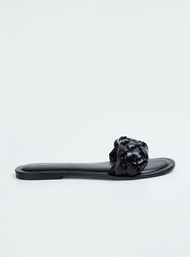 Women Woven Strap Flat Sandals