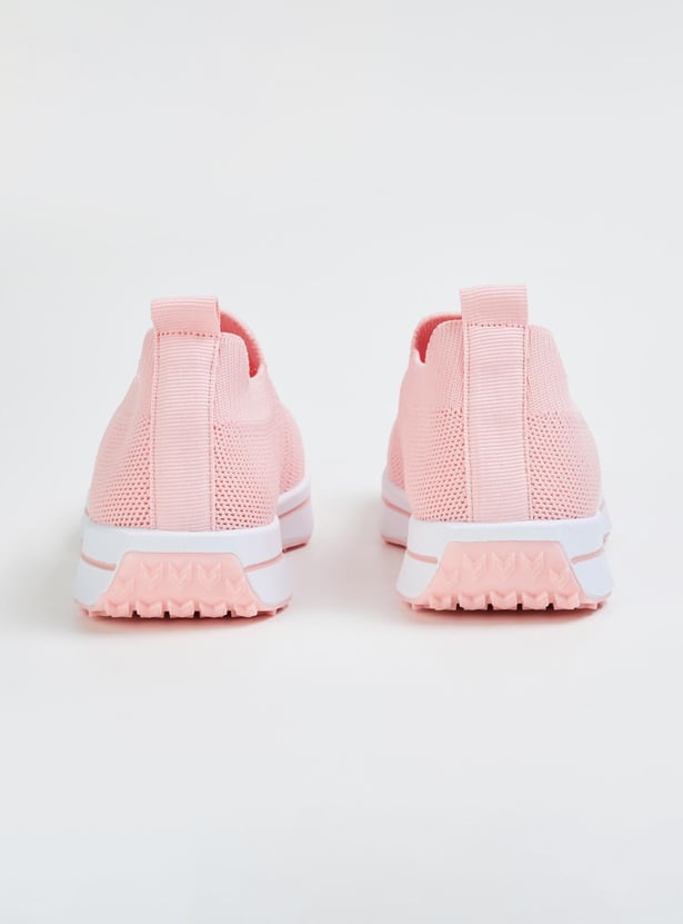 Girls Textured Slip-On Casual Shoes