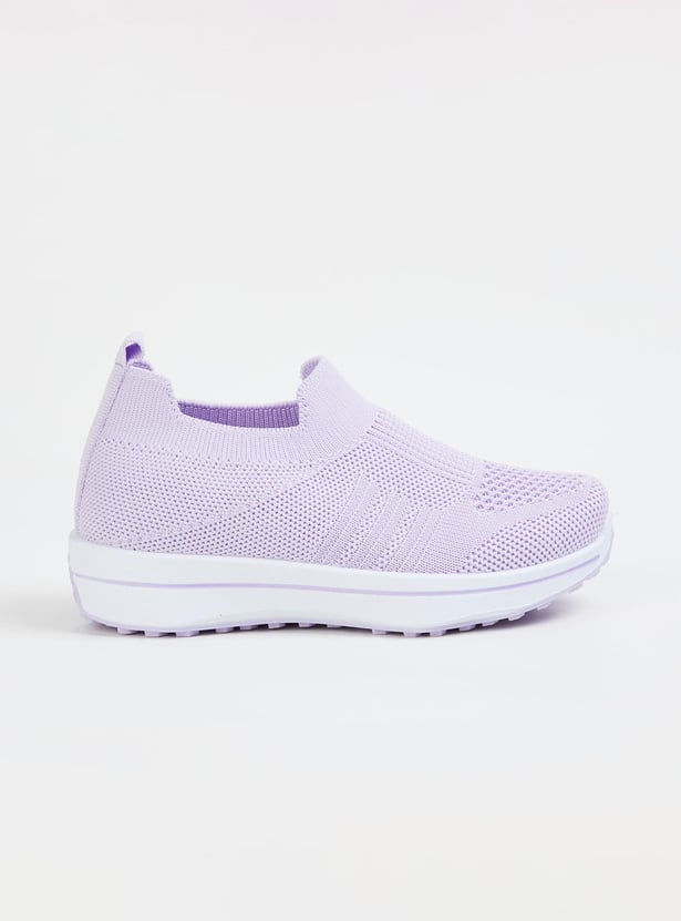 Girls Textured Slip-On Casual Shoes