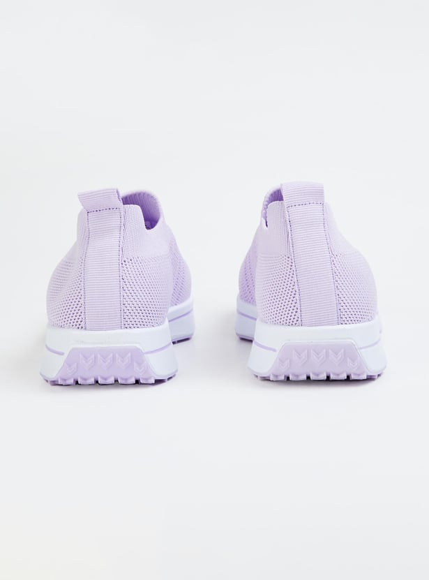 Girls Textured Slip-On Casual Shoes