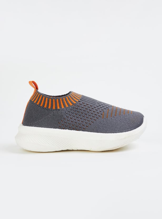 Boys Flyknit Slip-On Athletic Shoes