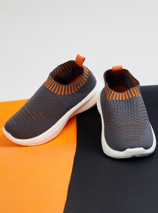 Boys Flyknit Slip-On Athletic Shoes