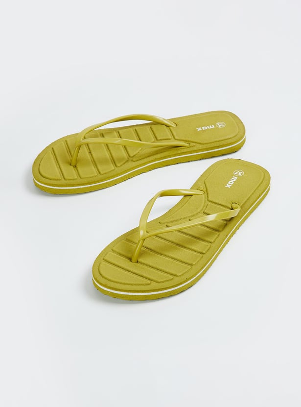 Women Textured Flip-Flops