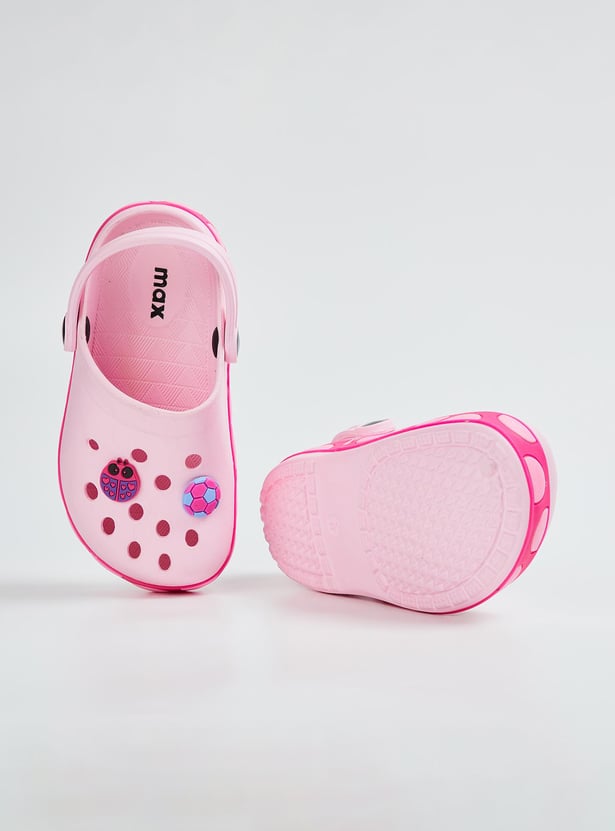 Girls Charm-Detailed Clogs with Pivoting Strap