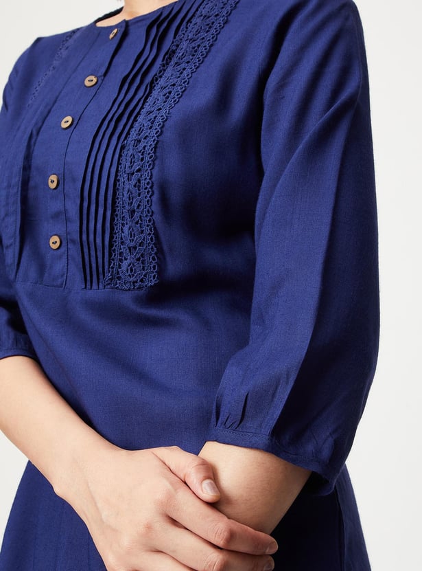 Women Lace Kurta with Pocket