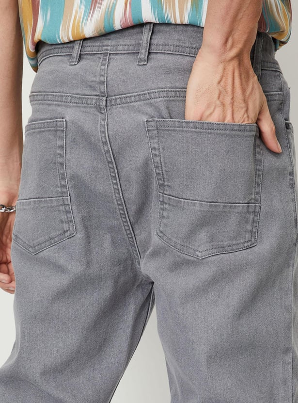 Men Mid-Rise Carrot Fit Jeans