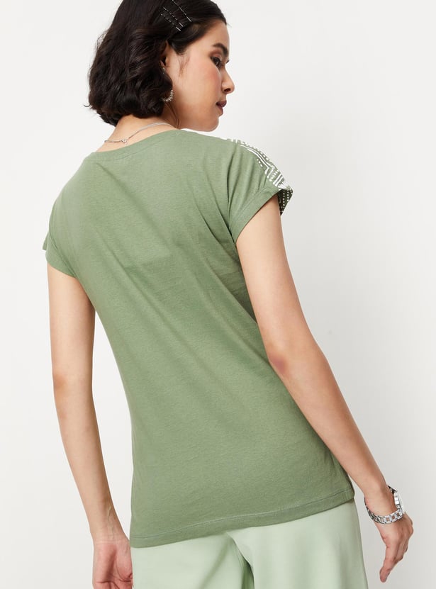 Women Round Neck Graphic T-shirt