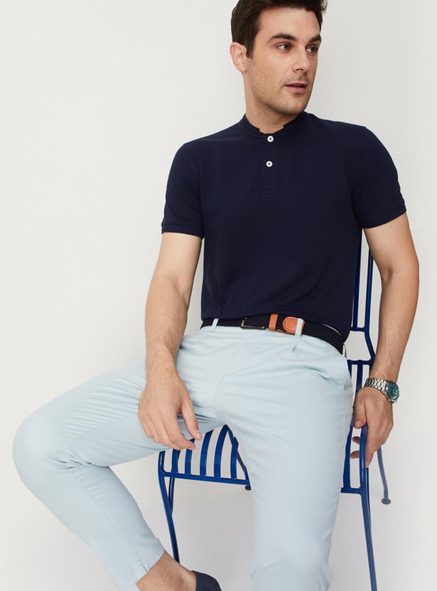 Men Textured Knit Slim Fit Band Collar T-shirt
