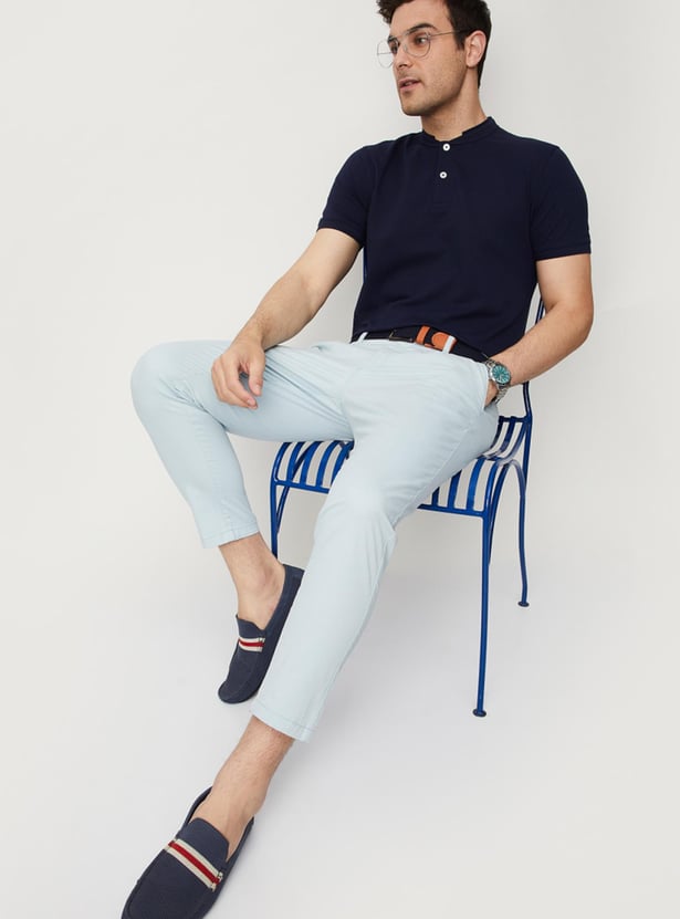 Men Textured Knit Slim Fit Band Collar T-shirt