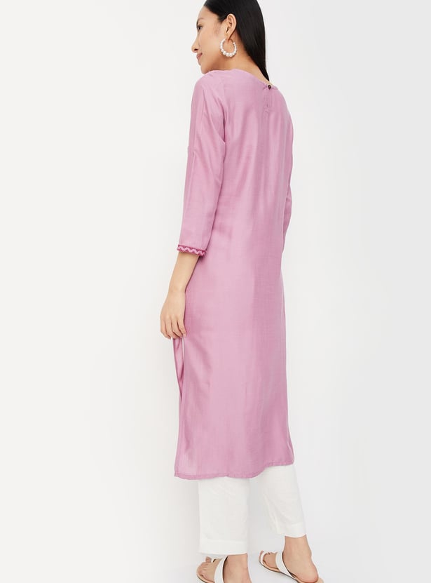 Women Embroidered Straight Kurta