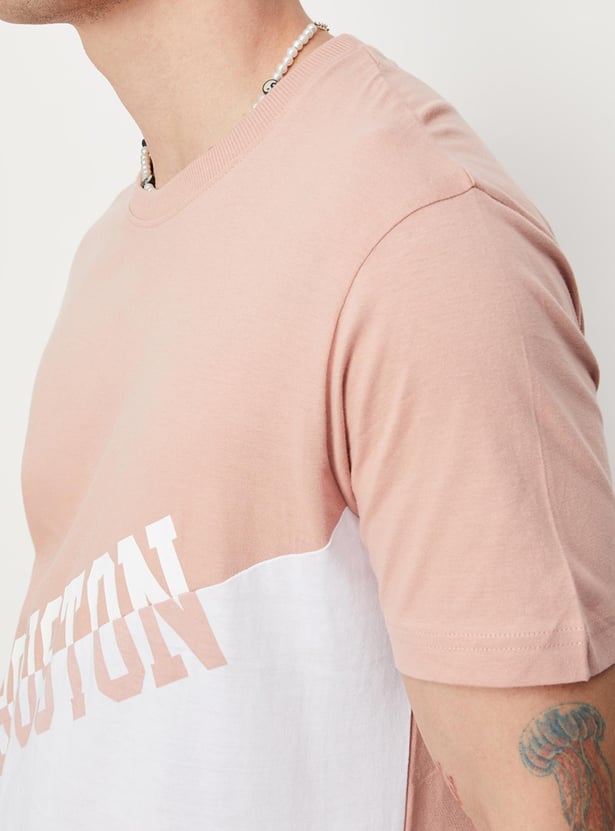 Men Colourblocked Slim Fit T-shirt