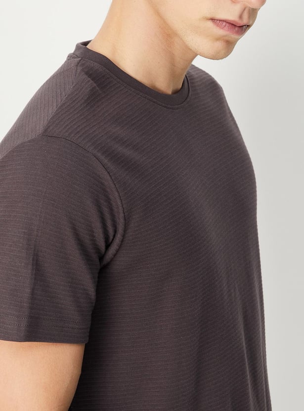 Men Ribbed Slim Fit T-shirt