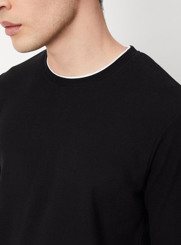 Men Textured Crew Neck T-shirt