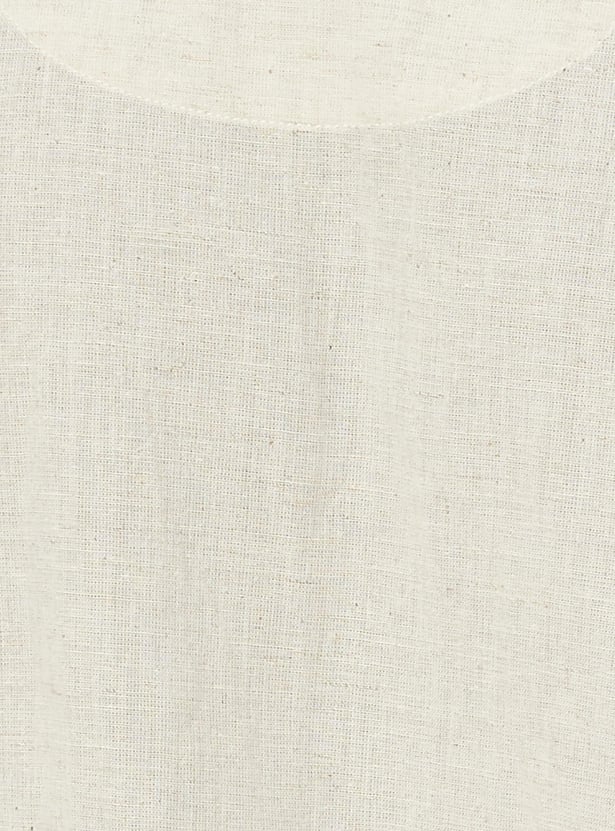 Men Pintuck Yoke Short Kurta