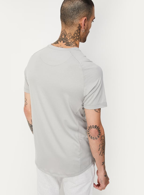 Men Typographic Printed Active T-shirt