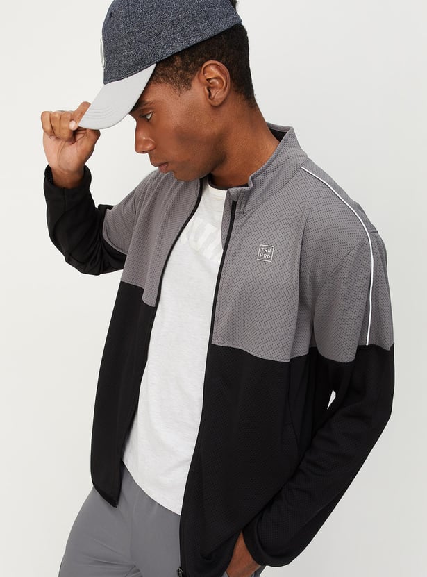 Men Colourblock Sweatshirt