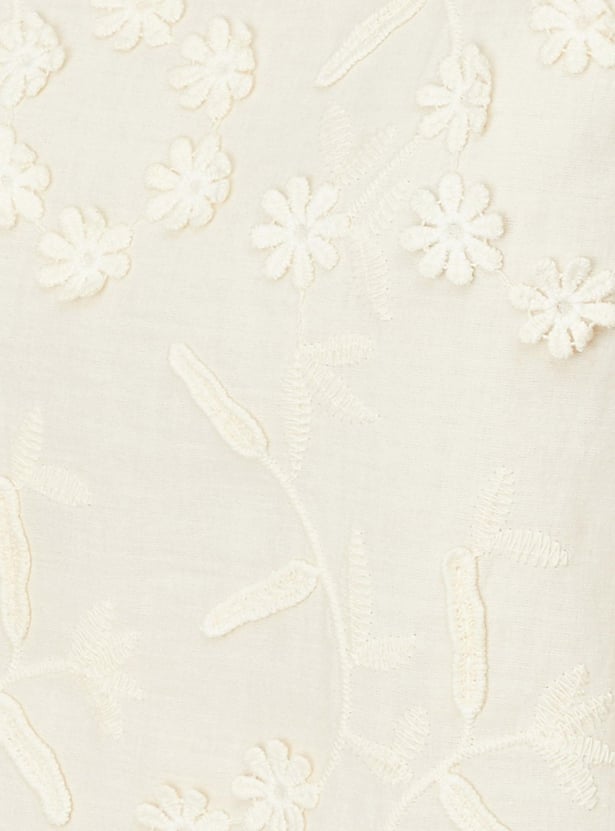 Women Schiffli Sleeveless Top