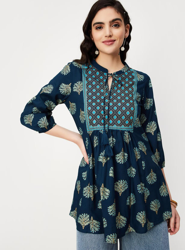 Women Printed Tie-Up Neck Tunic