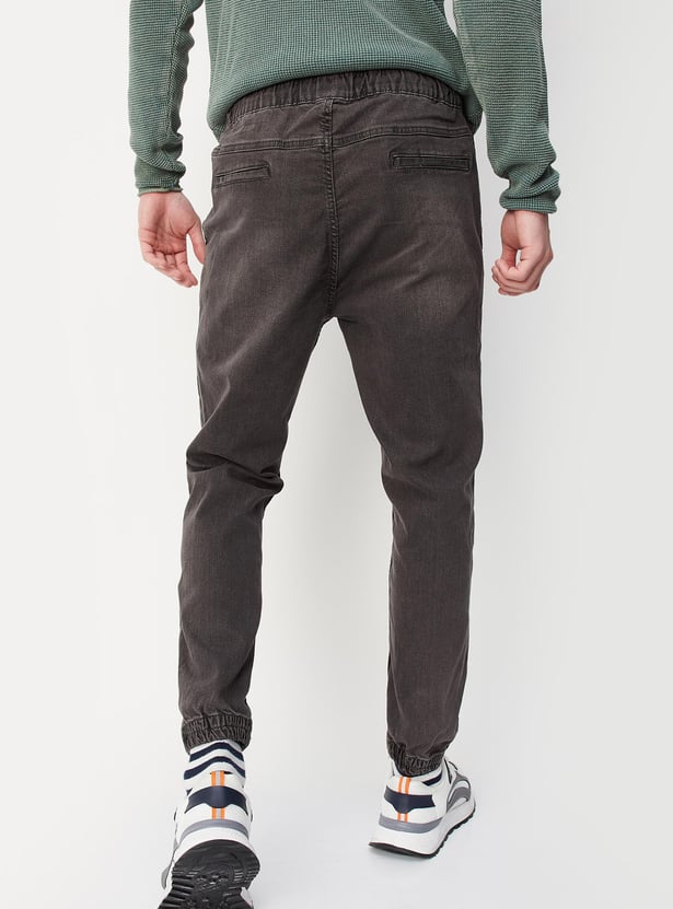 Men Washed Carrot Fit Jogger Jeans