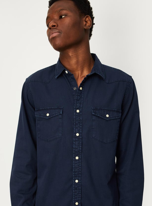 Buy Men Solid Slim Fit Denim Shirt Online at just