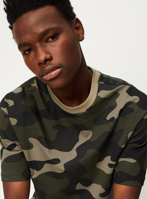 Men Camouflage Oversized T-shirt