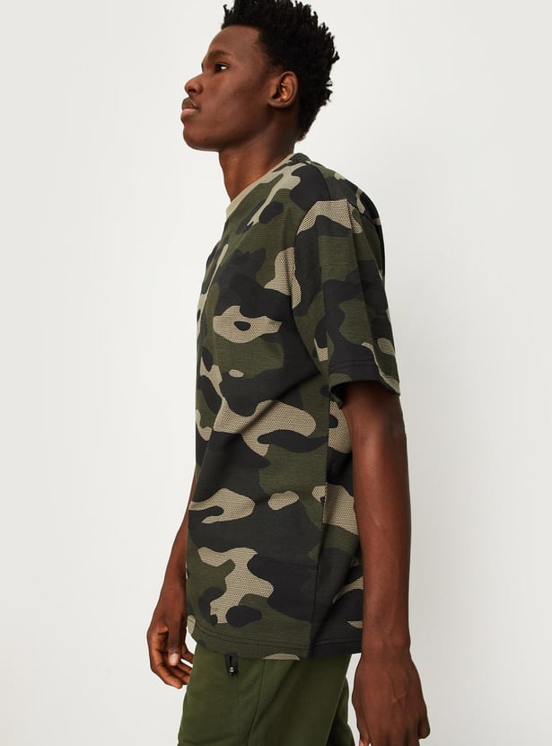 Men Camouflage Oversized T-shirt
