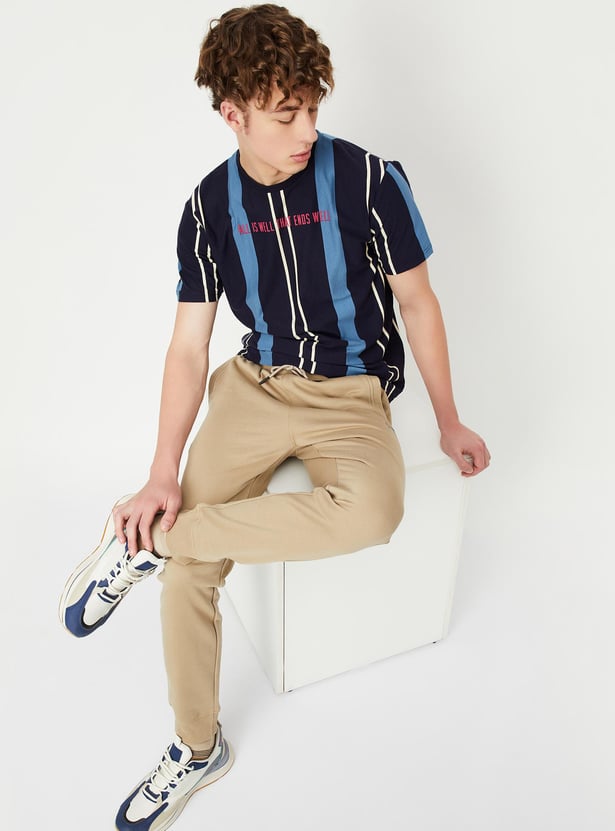 Men Striped Slim Fit T-shirt