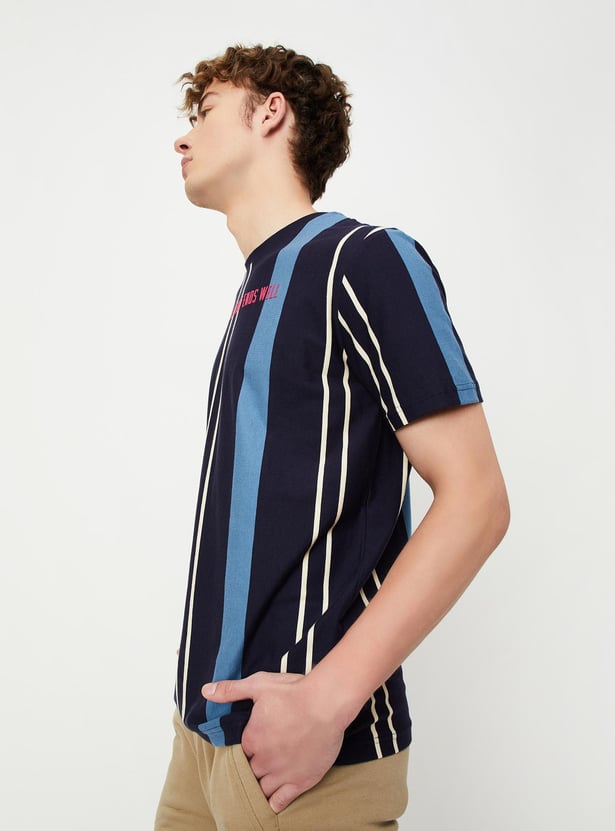 Men Striped Slim Fit T-shirt