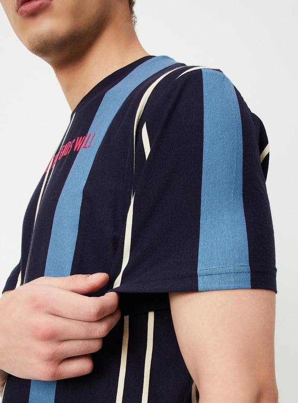 Men Striped Slim Fit T-shirt