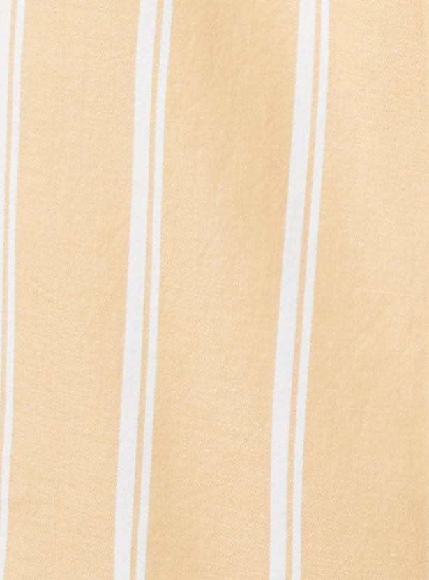 Men Striped Slim Fit Casual Shirt