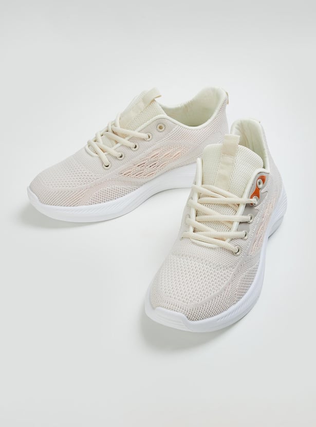 Women Textured Sports Shoes