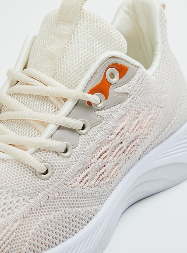 Women Textured Sports Shoes