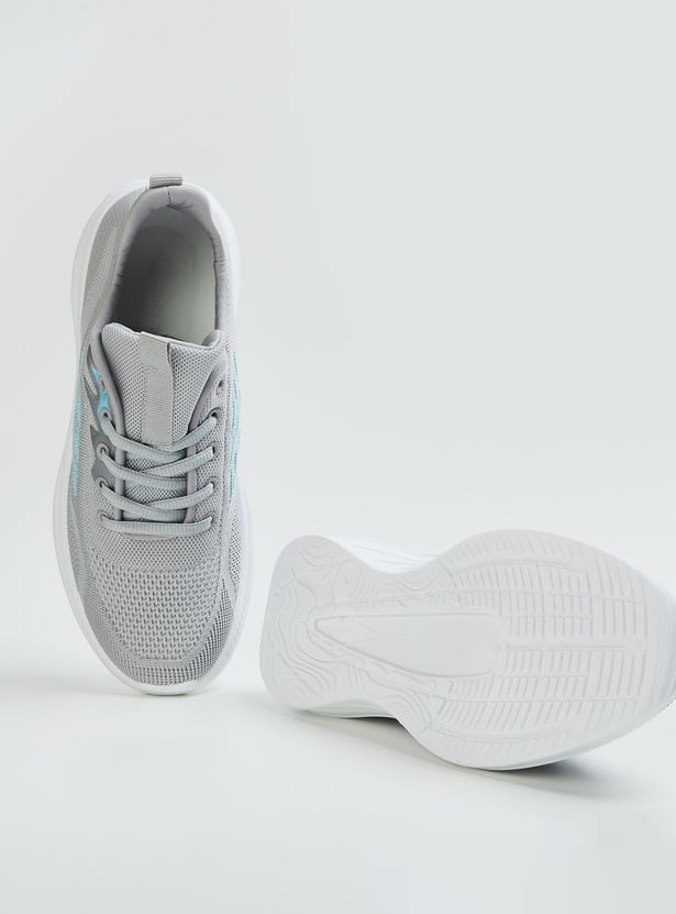 Women Textured Sports Shoes