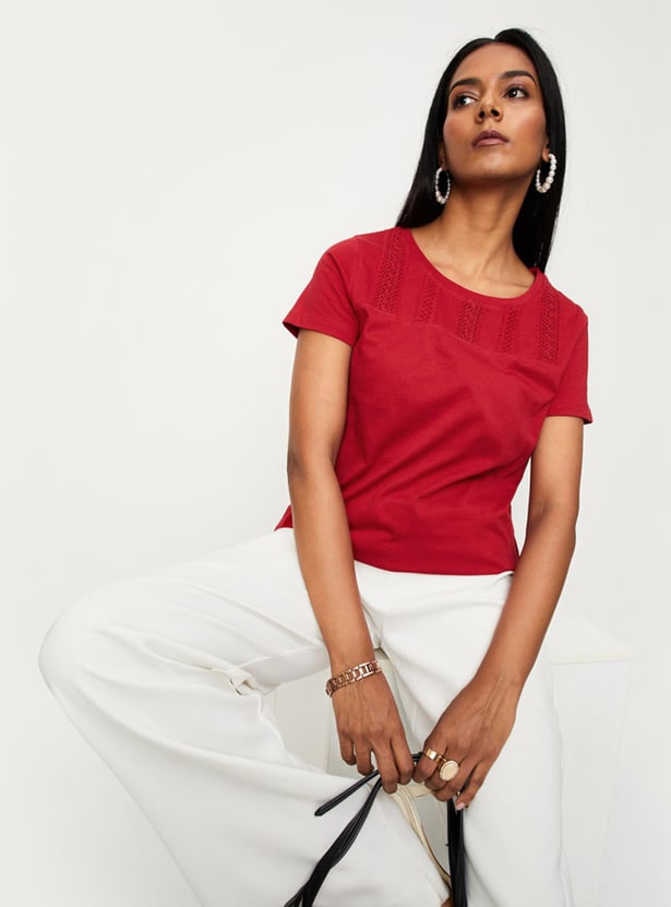 Women Crocheted Round Neck T-shirt