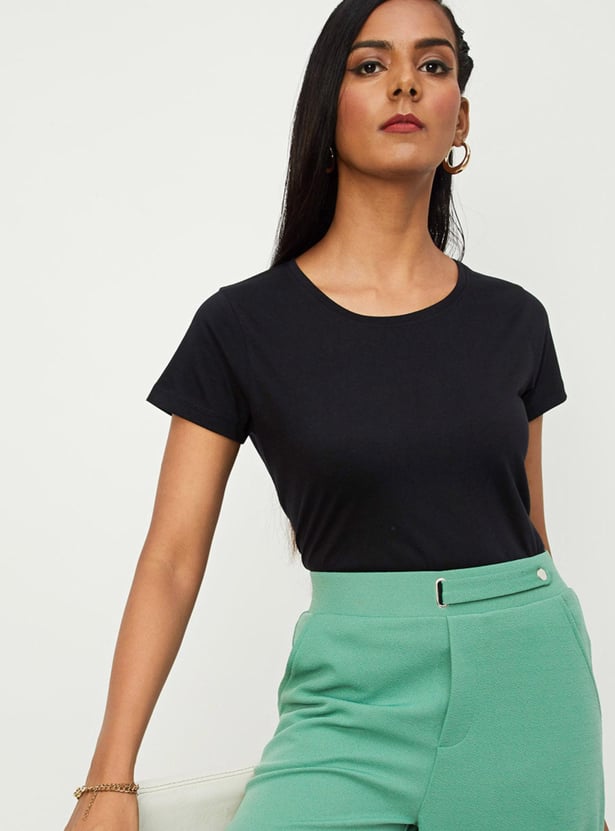 Women Solid Round Neck T-shirt