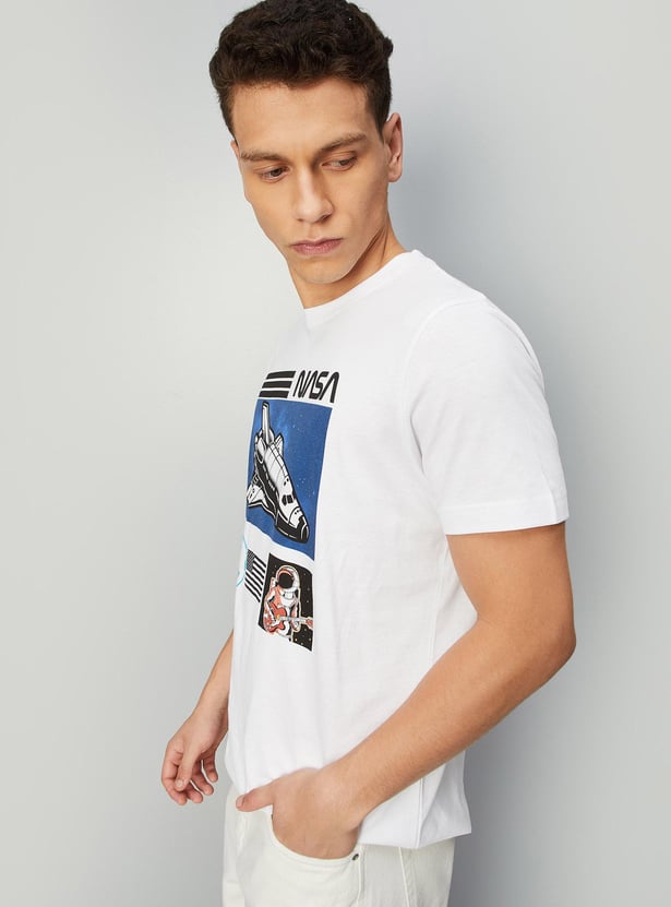 Men NASA Printed Slim Fit T-shirt