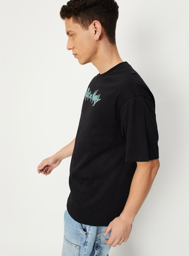 Men Rick & Morty Back Printed Relaxed Fit T-shirt
