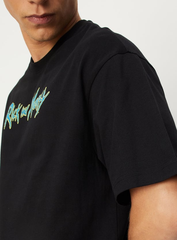 Men Rick & Morty Back Printed Relaxed Fit T-shirt