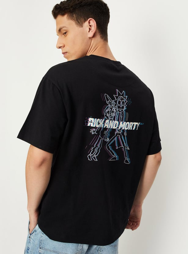 Men Rick & Morty Back Printed Relaxed Fit T-shirt
