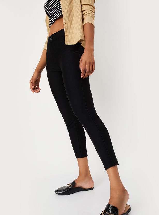 Women Skinny Fit Knit Jeggings