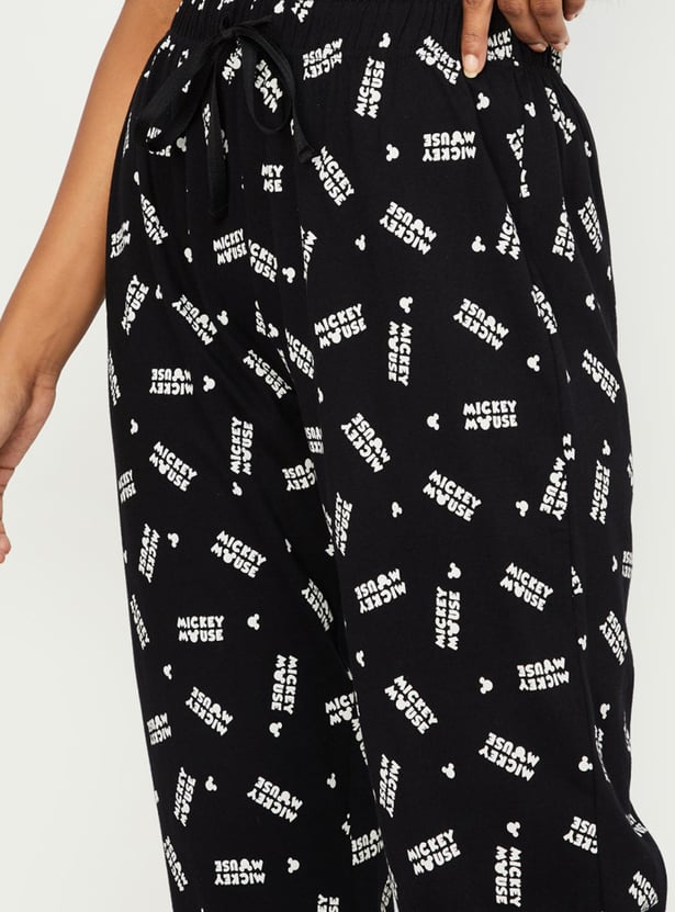 Women Mickey Mouse Printed Knit Pyjamas