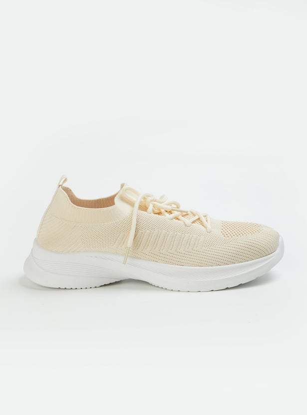 Women Mesh-Panelled Detail Sports Shoes