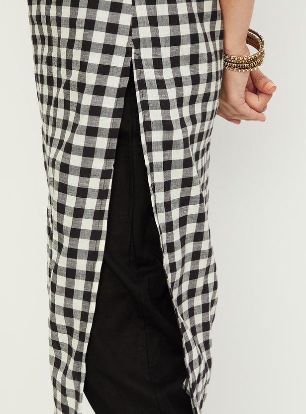 Women Checked Straight Kurta