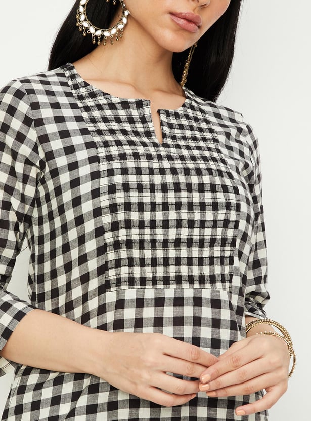 Women Checked Straight Kurta